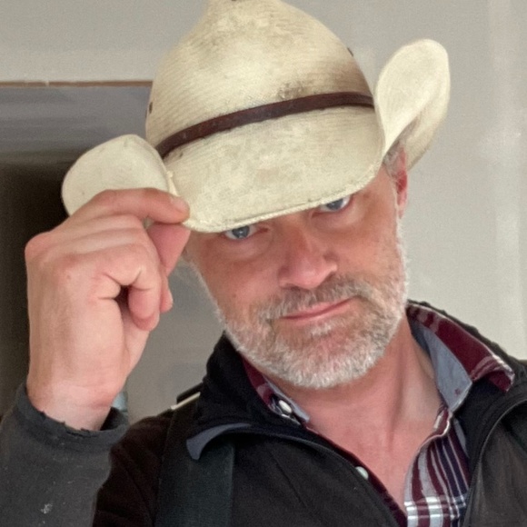 William - Picture 1 of 1